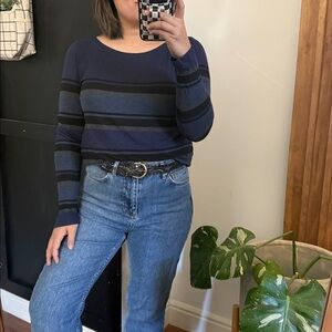 VINCE—Longsleeve Viscose Long Sleeve Engineered‎ Striped Tee. Sz S